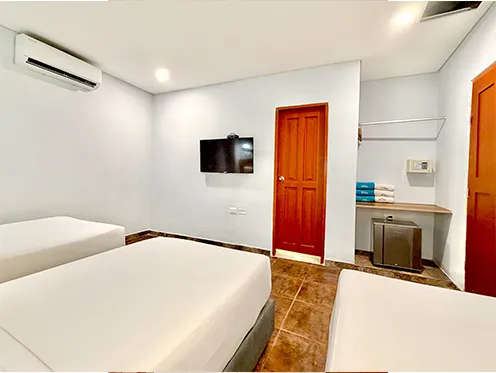 hospedaje para tres personas en bocagrande cartagena